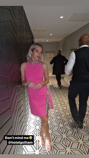 Helen Flanagan feet photo thumbnail