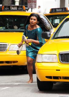 Mindy Kaling feet photo thumbnail