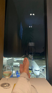 Karolina Kowalkiewicz feet photo thumbnail