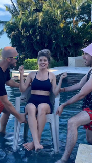 Amanda Cerny feet photo thumbnail