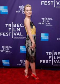 Olivia Wilde feet photo thumbnail