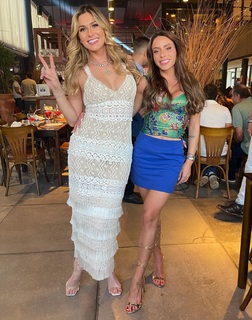 Lívia Andrade feet photo thumbnail