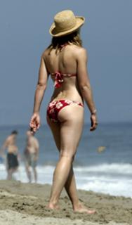 Jessica Biel feet photo thumbnail