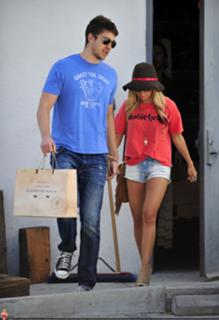 Ashley Tisdale feet photo thumbnail
