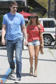 Ashley Tisdale feet photo thumbnail