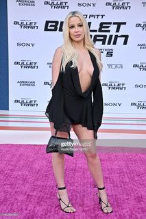 Tana Mongeau feet photo thumbnail