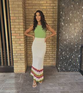 Rochelle Humes feet photo thumbnail