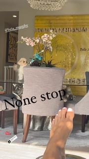 Nicole Murphy feet photo thumbnail