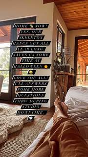 LeAnn Rimes feet photo thumbnail