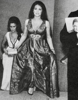 Priscilla Presley feet photo 5