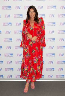 Lisa Snowdon feet photo thumbnail