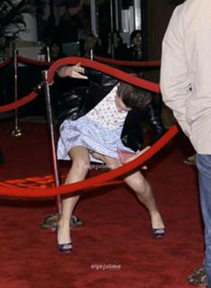 Emma Watson feet photo thumbnail
