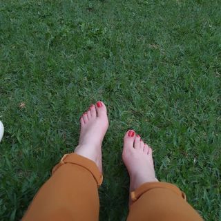 Isa Pes feet photo thumbnail