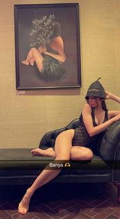 Xenia Tchoumitcheva feet photo thumbnail