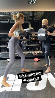 Kaia Gerber feet photo thumbnail