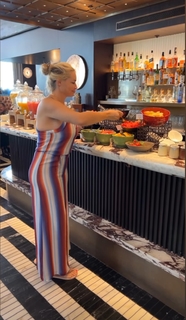 Daniela Katzenberger feet photo thumbnail