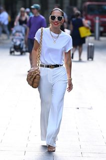 Myleene Klass feet photo thumbnail