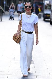 Myleene Klass feet photo thumbnail
