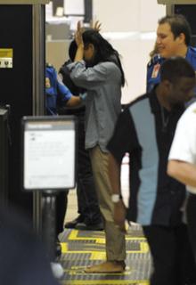 Rihanna feet photo thumbnail