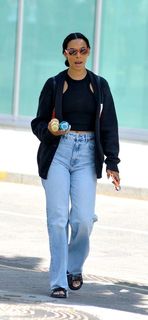 Rochelle Humes feet photo thumbnail
