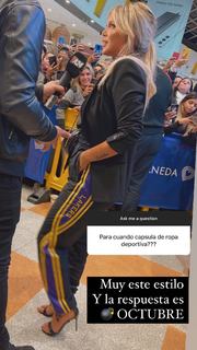 Wanda Nara feet photo thumbnail