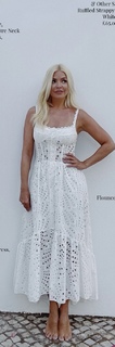 Holly Willoughby feet photo thumbnail