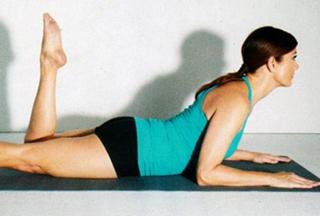 Kate Walsh feet photo thumbnail