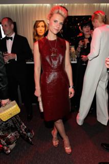 Claire Danes feet photo thumbnail