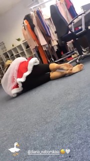 Diana Naborskaya feet photo thumbnail