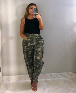Larsa Pippen feet photo thumbnail