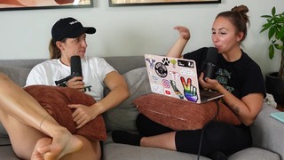 Rachel Ballinger feet photo thumbnail