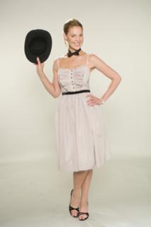 Katherine Heigl feet photo thumbnail