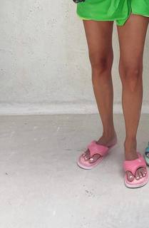 Chiara Ferragni feet photo thumbnail