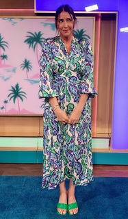 Lisa Snowdon feet photo thumbnail