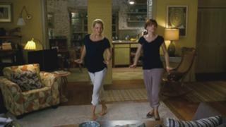 Kate Hudson feet photo thumbnail