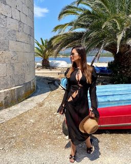 Severina Kojic feet photo thumbnail