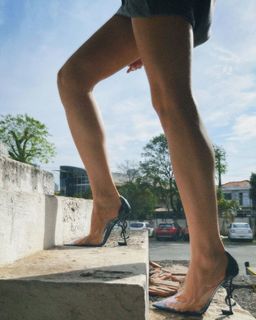 Camila Queiroz feet photo thumbnail