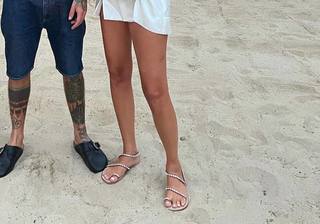 Chiara Ferragni feet photo thumbnail