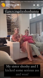 Chelsea Handler feet photo thumbnail