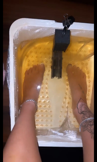 Victoria Waldrip feet photo thumbnail