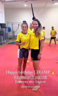 Joanna Jedrzejczyk feet photo thumbnail