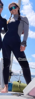 Tania Rincón feet photo thumbnail
