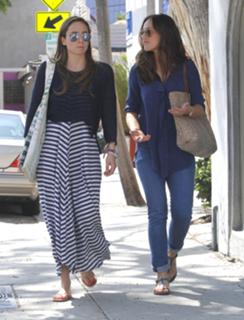 Minka Kelly feet photo thumbnail