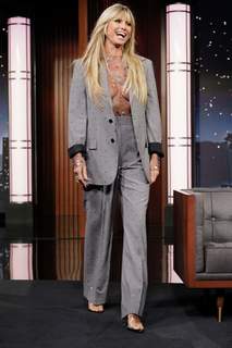 Heidi Klum feet photo thumbnail