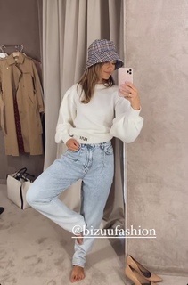 Paulina Sykut feet photo thumbnail