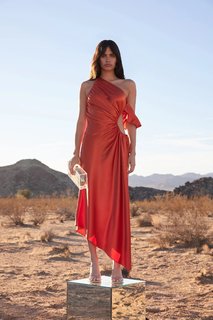Sara Sampaio feet photo thumbnail