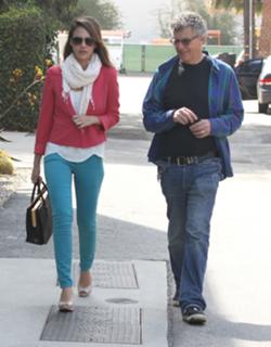 Jessica Alba feet photo thumbnail