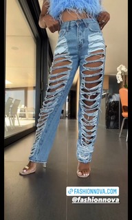 Christina Milian feet photo thumbnail