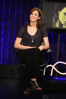 Mandy Moore feet photo thumbnail