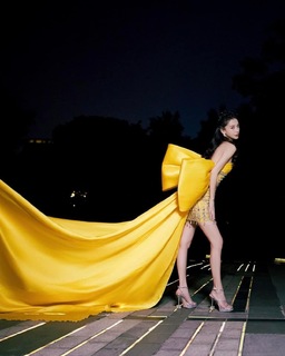 Angelababy feet photo thumbnail